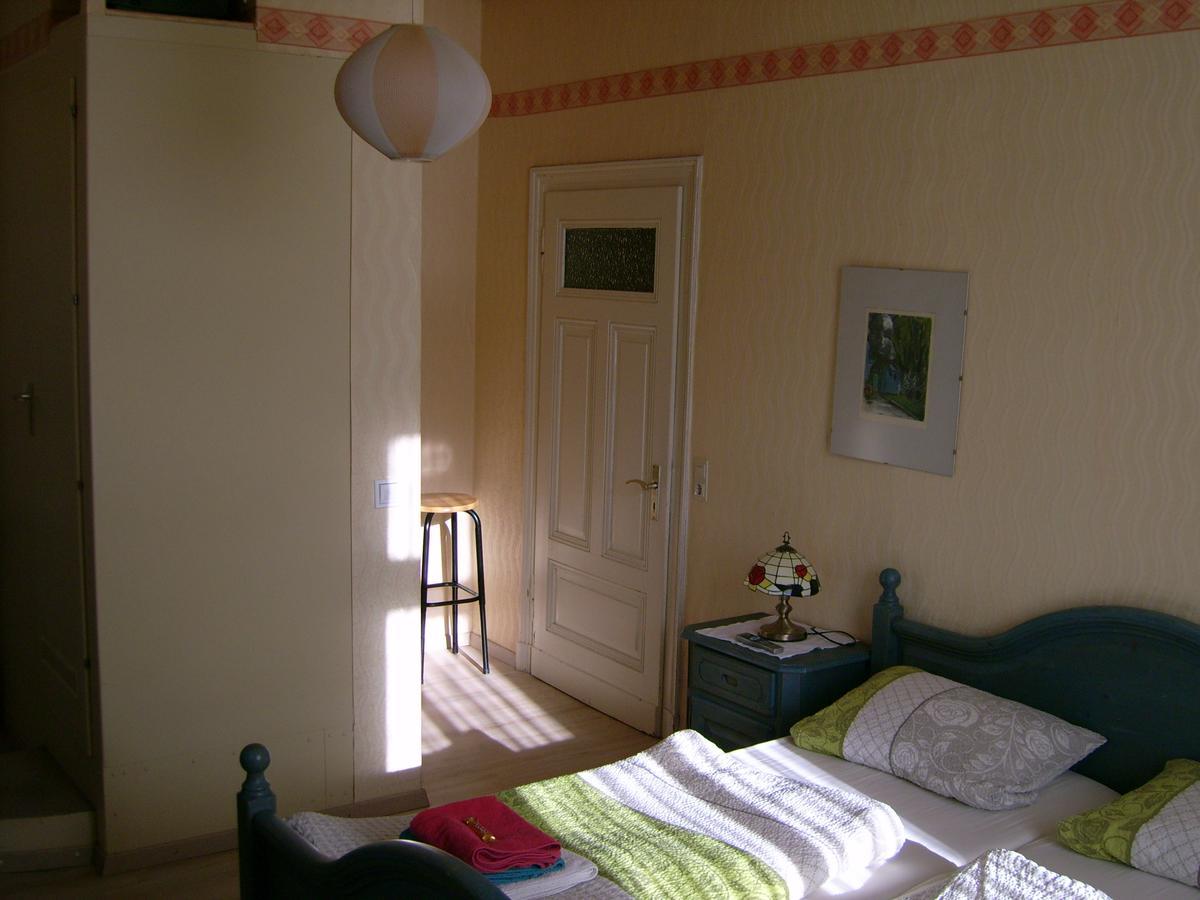 Gasthaus Zur Traube Hatzenport Zimmer foto